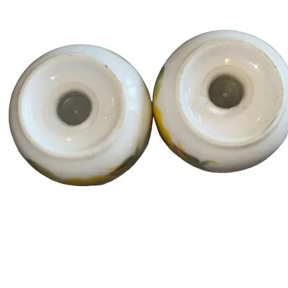 Vintage Corelle Coordinates Summer Blush Salt and Pepper Shakers - Picture 3 of 6